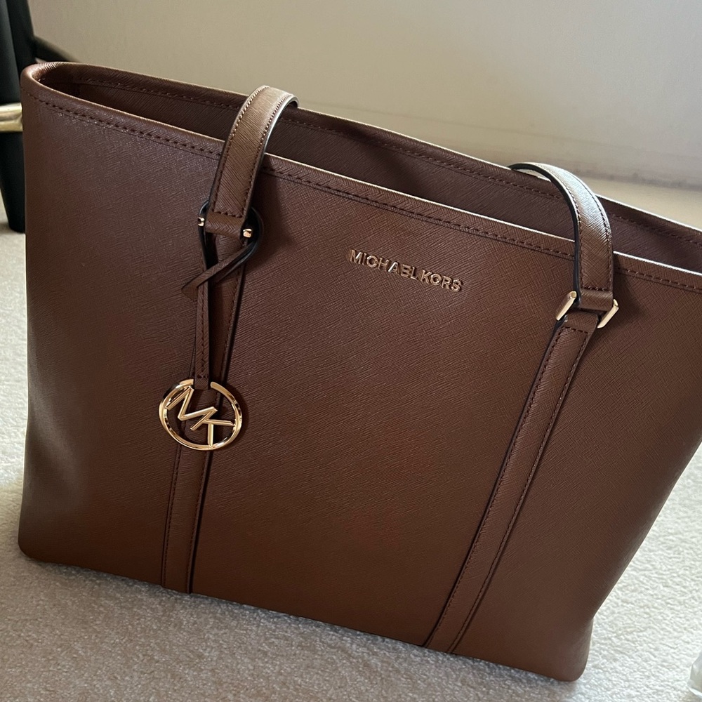Brown Michael Kors Tote Bag.